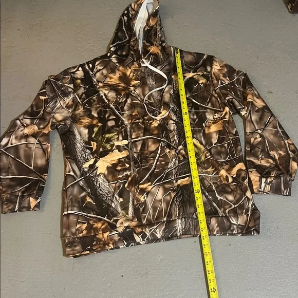 Camouflage Hoodie with Drawstring - Picture 4 of 4